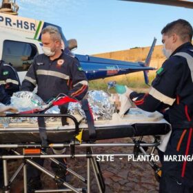 Criança de 1 ano no colo da avó é intubada ao ser ejetada de carro após capotamento no Paraná Foto 2 Fotos de Criança de 1 ano no colo da avó é intubada ao ser ejetada de carro após capotamento no Paraná