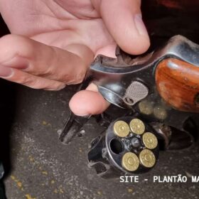 Criminoso que morreu após trocar tiros com a equipe Choque é identificado em Maringá Foto 8 Fotos de Criminoso que morreu após trocar tiros com a equipe Choque é identificado em Maringá