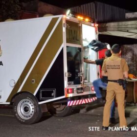Homem suspeito de furto morre ao cortar perna em balcão de vidro em Maringá Foto 6 Fotos de Homem suspeito de furto morre ao cortar perna em balcão de vidro em Maringá