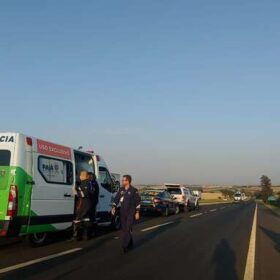 Idoso é socorrido de helicóptero após acidente de moto em Marialva Foto 3 Fotos de Idoso é socorrido de helicóptero após acidente de moto em Marialva