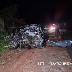 Motorista morre após bater carro de frente com carreta na Região de Maringá Foto 10 Fotos de Motorista morre após bater carro de frente com carreta na Região de Maringá