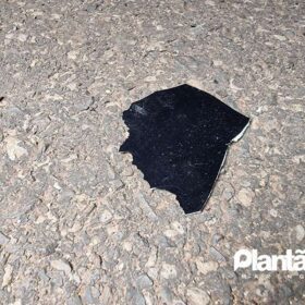Motociclista na contramão é intubado após invadir preferencial e bater contra carro em Maringá Foto 5 Fotos de Motociclista na contramão é intubado após invadir preferencial e bater contra carro em Maringá