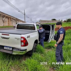 Perseguição termina em acidente e troca de tiros entre criminoso e agentes da Guarda Civil Municipal de Sarandi Foto 8 Fotos de Perseguição termina em acidente e troca de tiros entre criminoso e agentes da Guarda Civil Municipal de Sarandi