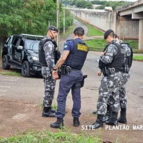 Perseguição termina em acidente e troca de tiros entre criminoso e agentes da Guarda Civil Municipal de Sarandi Foto 14 Fotos de Perseguição termina em acidente e troca de tiros entre criminoso e agentes da Guarda Civil Municipal de Sarandi