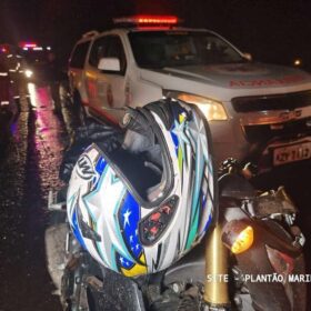 Policial é intubado após sofrer acidente de moto e tem arma roubada em Maringá Foto 8 Fotos de Policial é intubado após sofrer acidente de moto e tem arma roubada em Maringá