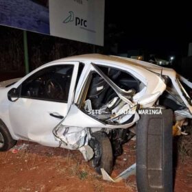 Porsche avaliado em mais de R$ 1 milhão é destruído após motorista bater em quatro carros estacionados em Maringá Foto 10 Fotos de Porsche avaliado em mais de R$ 1 milhão é destruído após motorista bater em quatro carros estacionados em Maringá