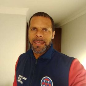 Preparador de goleiros é socorrido em estado grave após acidente em Maringá Foto 19 Fotos de Preparador de goleiros é socorrido em estado grave após acidente em Maringá