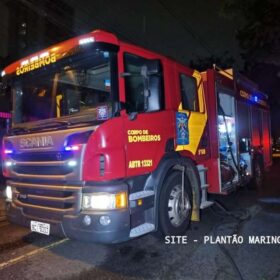 Em Maringá; Após acidente casal coloca fogo em carro roubado Foto 9 Fotos de Em Maringá; Após acidente casal coloca fogo em carro roubado