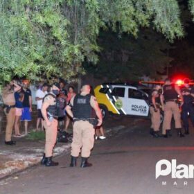 Jovem é executado a tiros no final da manhã desta terça-feira Foto 13 Fotos de Jovem é executado a tiros no final da manhã desta terça-feira