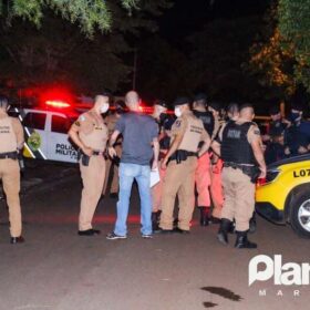 Jovem é executado a tiros no final da manhã desta terça-feira Foto 16 Fotos de Jovem é executado a tiros no final da manhã desta terça-feira