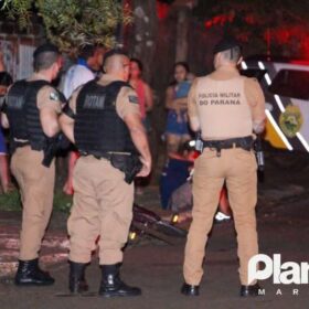 Jovem é executado a tiros no final da manhã desta terça-feira Foto 17 Fotos de Jovem é executado a tiros no final da manhã desta terça-feira