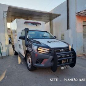 Massoterapeuta é encontrado sem roupas e morto ao lado do carro em Maringá Foto 3 Fotos de Massoterapeuta é encontrado sem roupas e morto ao lado do carro em Maringá