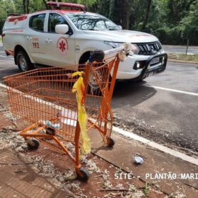 Mulher de 60 anos é socorrida com ferimentos graves após acidente em Maringá Foto 4 Fotos de Mulher de 60 anos é socorrida com ferimentos graves após acidente em Maringá