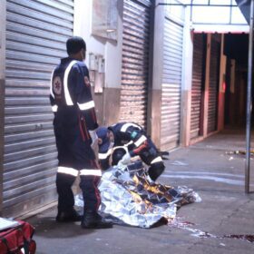 Atentado a tiros em bar deixa um morto e outro baleado nesta sexta-feira Foto 7 Fotos de Atentado a tiros em bar deixa um morto e outro baleado nesta sexta-feira