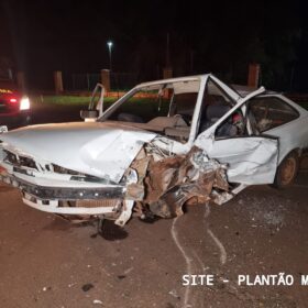 Colisão frontal entre dois carros deixa sete feridos após acidente entre Maringá e Iguaraçu Foto 10 Fotos de Colisão frontal entre dois carros deixa sete feridos após acidente entre Maringá e Iguaraçu