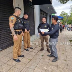 Homem é brutalmente assassinado com golpes de faca na cabeça em Maringá Foto 12 Fotos de Homem é brutalmente assassinado com golpes de faca na cabeça em Maringá