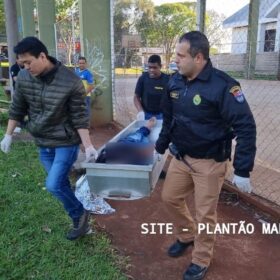 Homem é executado com tiro na cabeça ao lado de uma igreja católica em Maringá Foto 7 Fotos de Homem é executado com tiro na cabeça ao lado de uma igreja católica em Maringá