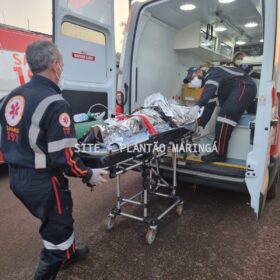 Homem é socorrido em estado gravíssimo após incêndio em residência em Sarandi Foto 15 Fotos de Homem é socorrido em estado gravíssimo após incêndio em residência em Sarandi