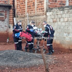 Homem é socorrido em estado gravíssimo após incêndio em residência em Sarandi Foto 8 Fotos de Homem é socorrido em estado gravíssimo após incêndio em residência em Sarandi