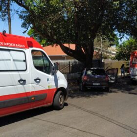 Motorista é reanimado pelo Samu, após acidente em Maringá Foto 7 Fotos de Motorista é reanimado pelo Samu, após acidente em Maringá