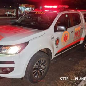 Motorista fica ferido após bater em árvore e capotar em Maringá Foto 6 Fotos de Motorista fica ferido após bater em árvore e capotar em Maringá
