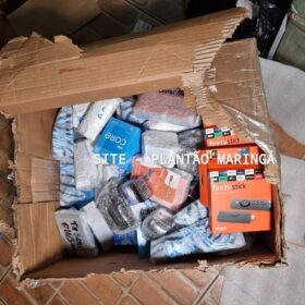 Polícia Militar apreende submetralhadora e carga de eletrônicos avaliada em mais de 5 milhões em Maringá Foto 7 Fotos de Polícia Militar apreende submetralhadora e carga de eletrônicos avaliada em mais de 5 milhões em Maringá