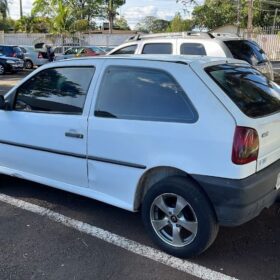 Reviravolta no crime do cemitério de Maringá; irmão do morto estava armado e atirou em jovens durante o enterro Foto 1 Fotos de Reviravolta no crime do cemitério de Maringá; irmão do morto estava armado e atirou em jovens durante o enterro