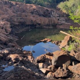 Fotos de Menina de 12 anos morre afogada ao tentar salvar irmã de 8 