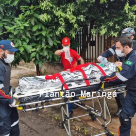 Fotos de Homem suspeito de atirar e matar vizinha por causa de som alto se apresenta em Sarandi