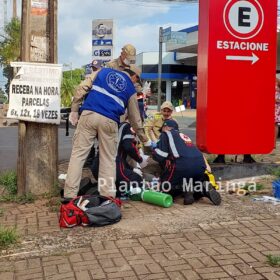 Carro arrasta moto por cerca de 30 metros após acidente e deixa açougueiro em estado grave em Sarandi Foto 2 Fotos de Carro arrasta moto por cerca de 30 metros após acidente e deixa açougueiro em estado grave em Sarandi