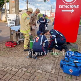 Carro arrasta moto por cerca de 30 metros após acidente e deixa açougueiro em estado grave em Sarandi Foto 11 Fotos de Carro arrasta moto por cerca de 30 metros após acidente e deixa açougueiro em estado grave em Sarandi