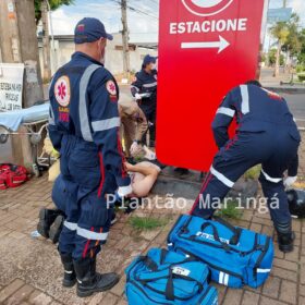 Carro arrasta moto por cerca de 30 metros após acidente e deixa açougueiro em estado grave em Sarandi Foto 9 Fotos de Carro arrasta moto por cerca de 30 metros após acidente e deixa açougueiro em estado grave em Sarandi