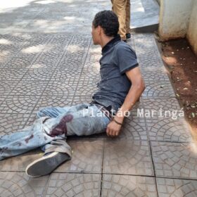 Fotos de Morador em situação de rua é esfaqueado e disse ter sido vítima de roubo em Maringá