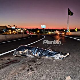 Fotos de Motociclista morre após cair no Contorno Norte e ser atropelado por carro em Maringá 