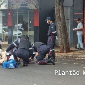 Câmera registra homem sendo executado com mais sete tiros em Sarandi Foto 2 Fotos de Câmera registra homem sendo executado com mais sete tiros em Sarandi