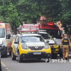 Câmera registra homem sendo executado com mais sete tiros em Sarandi Foto 9 Fotos de Câmera registra homem sendo executado com mais sete tiros em Sarandi