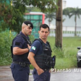 Homem é resgatado das ferragens após carro capotar entre Sarandi e Marialva Foto 12 Fotos de Homem é resgatado das ferragens após carro capotar entre Sarandi e Marialva