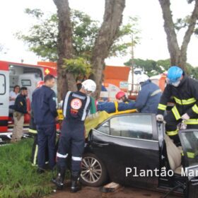 Homem é resgatado das ferragens após carro capotar entre Sarandi e Marialva Foto 33 Fotos de Homem é resgatado das ferragens após carro capotar entre Sarandi e Marialva