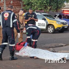 Jovem é executado após suposta emboscada em Sarandi; a moto da vítima desapareceu Foto 4 Fotos de Jovem é executado após suposta emboscada em Sarandi; a moto da vítima desapareceu