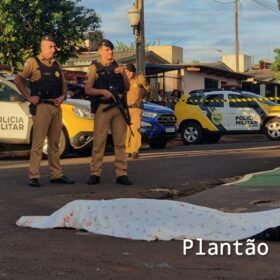 Jovem é executado após suposta emboscada em Sarandi; a moto da vítima desapareceu Foto 17 Fotos de Jovem é executado após suposta emboscada em Sarandi; a moto da vítima desapareceu
