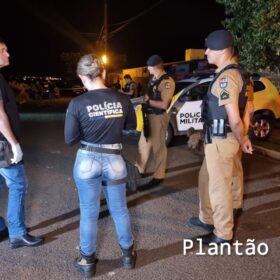 Jovem é executado após suposta emboscada em Sarandi; a moto da vítima desapareceu Foto 12 Fotos de Jovem é executado após suposta emboscada em Sarandi; a moto da vítima desapareceu