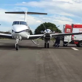 Mãe e a filha de 6 anos são transferidas de avião para Curitiba após sofrer queimaduras ao cozinhar ovo no micro-ondas em Maringá Foto 6 Fotos de Mãe e a filha de 6 anos são transferidas de avião para Curitiba após sofrer queimaduras ao cozinhar ovo no micro-ondas em Maringá