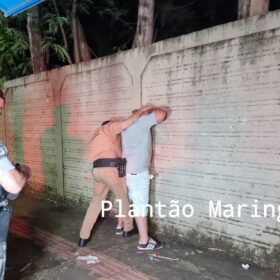 Marido embriagado é preso após acidente que terminou com a morte da esposa em Maringá Foto 2 Fotos de Marido embriagado é preso após acidente que terminou com a morte da esposa em Maringá