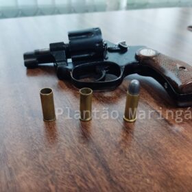 Troca de tiros com a Polícia Militar de Maringá, termina com um assaltante baleado em Mandaguari Foto 11 Fotos de Troca de tiros com a Polícia Militar de Maringá, termina com um assaltante baleado em Mandaguari