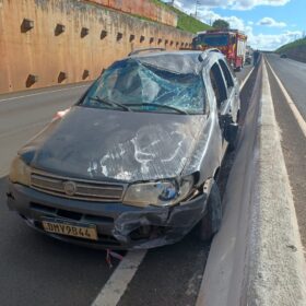 Cinco pessoas ficaram feridas após grave acidente no Contorno Norte em Maringá Foto 16 Fotos de Cinco pessoas ficaram feridas após grave acidente no Contorno Norte em Maringá