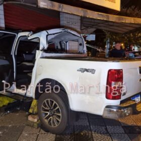 Homem com drogas dentro do carro causa grave acidente durante fuga da GCM e deixa duas crianças feridas em Maringá Foto 22 Fotos de Homem com drogas dentro do carro causa grave acidente durante fuga da GCM e deixa duas crianças feridas em Maringá
