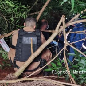 Homem é baleado, esfaqueado e obrigado por traficantes a cavar a própria cova em Sarandi Foto 13 Fotos de Homem é baleado, esfaqueado e obrigado por traficantes a cavar a própria cova em Sarandi