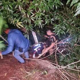 Polícia Civil divulga foto de suspeito que tentou matar e enterrar homem em Sarandi Foto 18 Fotos de Polícia Civil divulga foto de suspeito que tentou matar e enterrar homem em Sarandi