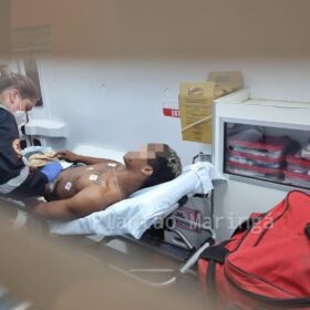 Homem é esfaqueado ao tentar separar briga em Maringá Foto 2 Fotos de Homem é esfaqueado ao tentar separar briga em Maringá