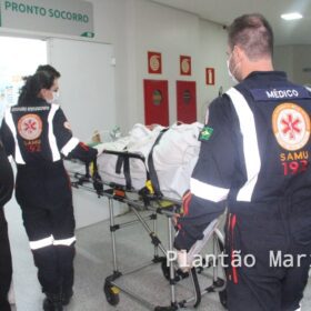 Homem é esfaqueado por vigilante noturno e populares queimam moto do suspeito em Maringá Foto 8 Fotos de Homem é esfaqueado por vigilante noturno e populares queimam moto do suspeito em Maringá